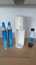 Sodastream met twee volle c02 cilinders, Ophalen