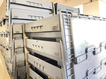 Stevige stapelbare opbergboxen met opening beschikbaar voor biedingen