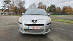 Peugeot 5008 2011 1.6 HDI 282.000km, Autos, Achat, Boîte manuelle, Noir, 5 portes