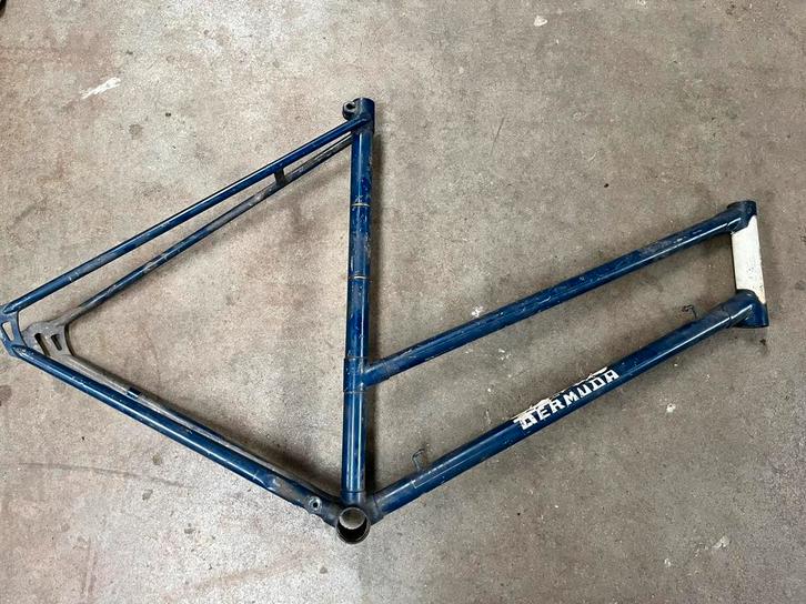 2 vintage fietskaders, Fietsen en Brommers, Fietsonderdelen, Frame, Ophalen