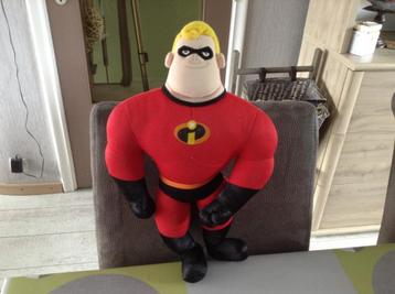 Disney-Pixar Incredibles M. Incredible pluche character beschikbaar voor biedingen