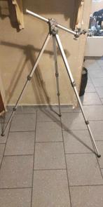 velbon trépied, Audio, Tv en Foto, Fotografie | Statieven en Balhoofden, Gebruikt, 150 tot 175 cm, Met balhoofd, Ophalen of Verzenden