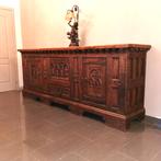 Lange antieke dressoir in Gotische stijl zw eik L 265 H 105, Ophalen