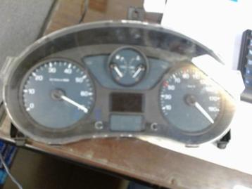 Compteur Citroen Berlingo 2 2008-2012 555001310102 (477) beschikbaar voor biedingen