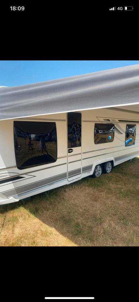Fendt 700 Larimar, Caravans en Kamperen, Caravans, Particulier, tot en met 4, 1500 - 2000 kg, Overige, Fendt, Douche, Ophalen