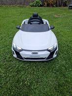 Kinderauto Audi RS E-tron 12V wit, Ophalen, Gebruikt