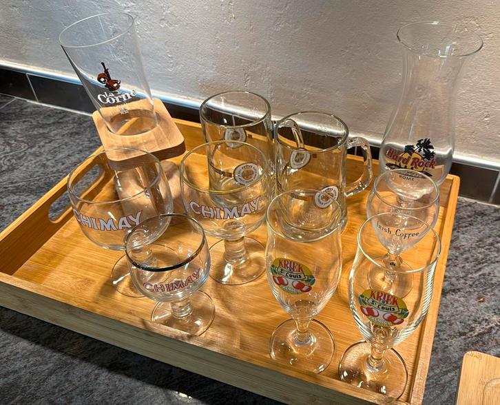 Lot 19 verres bière/cocktail/Irish Coffee, Verzamelen, Glas en Drinkglazen, Ophalen