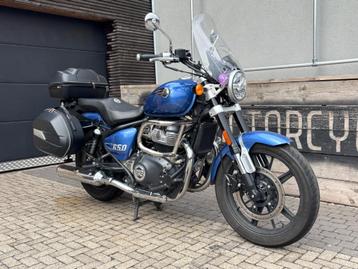 Royal Enfield Super Meteor 650 Astral Blue Inter Grey Green beschikbaar voor biedingen