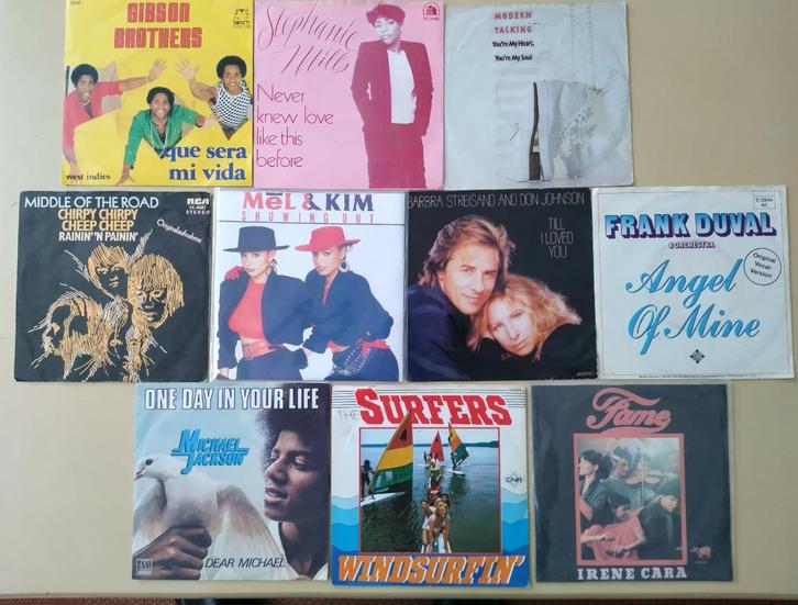 Lot A-4 singles (jaren zeventig - tachtig), Cd's en Dvd's, Vinyl Singles, Zo goed als nieuw, Single, Overige genres, 7 inch, Ophalen of Verzenden