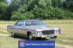Cadillac DeVille Sedan 1969 | Route 66 auctions, Auto's, Oldtimers, Bruin, Bedrijf, Berline, 3 deurs