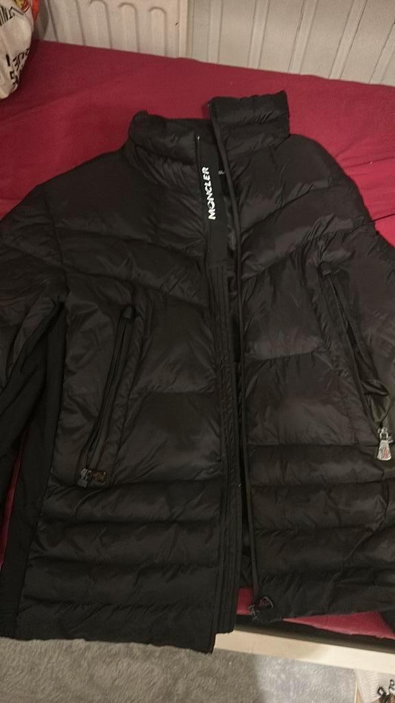 Moncler Grenoble puffer jacket zwart (authentiek), Vêtements | Hommes, Vestes | Été, Comme neuf, Noir, Enlèvement ou Envoi
