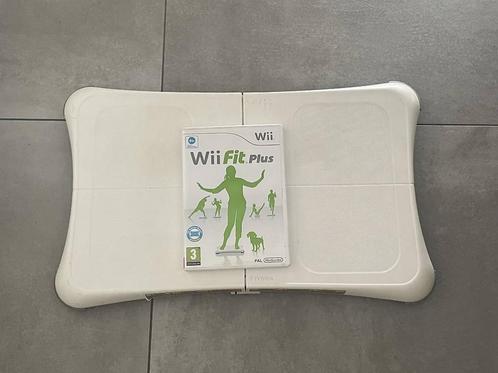 Nintendo Wii Fit Balansbord + Wii Fit-spel, Games en Spelcomputers, Spelcomputers | Nintendo Consoles | Accessoires, Zo goed als nieuw