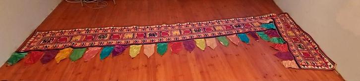 Indisch wandtapijt 5m lang!, Antiek en Kunst, Antiek | Tapijten, Tafelkleden en Textiel, Ophalen of Verzenden