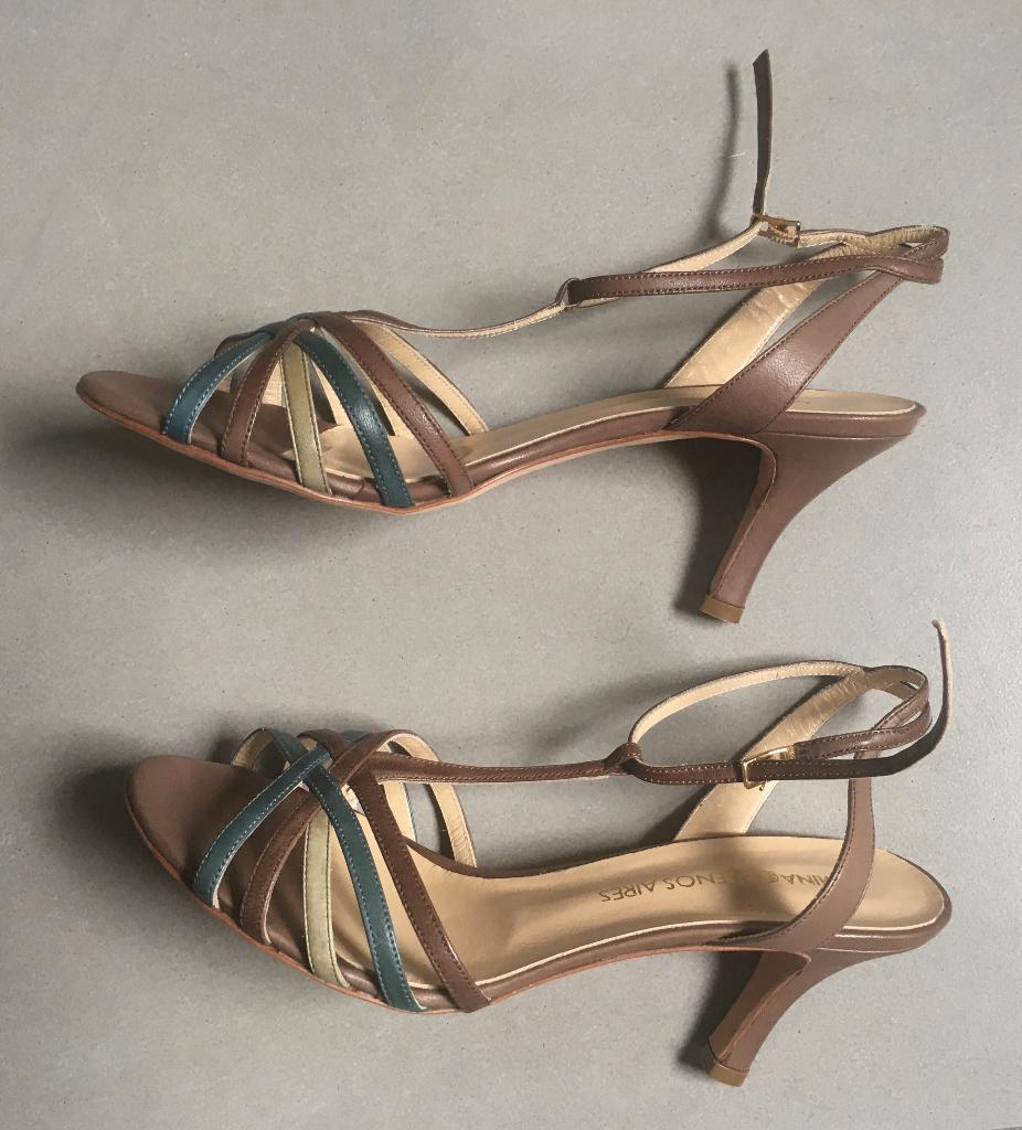 Dansschoenen MINA - Buenos Aires Leder - ongebruikt (nieuw), Kleding | Dames, Overige kleuren, MINA - Buenos Aires, Nieuw, Dansschoenen