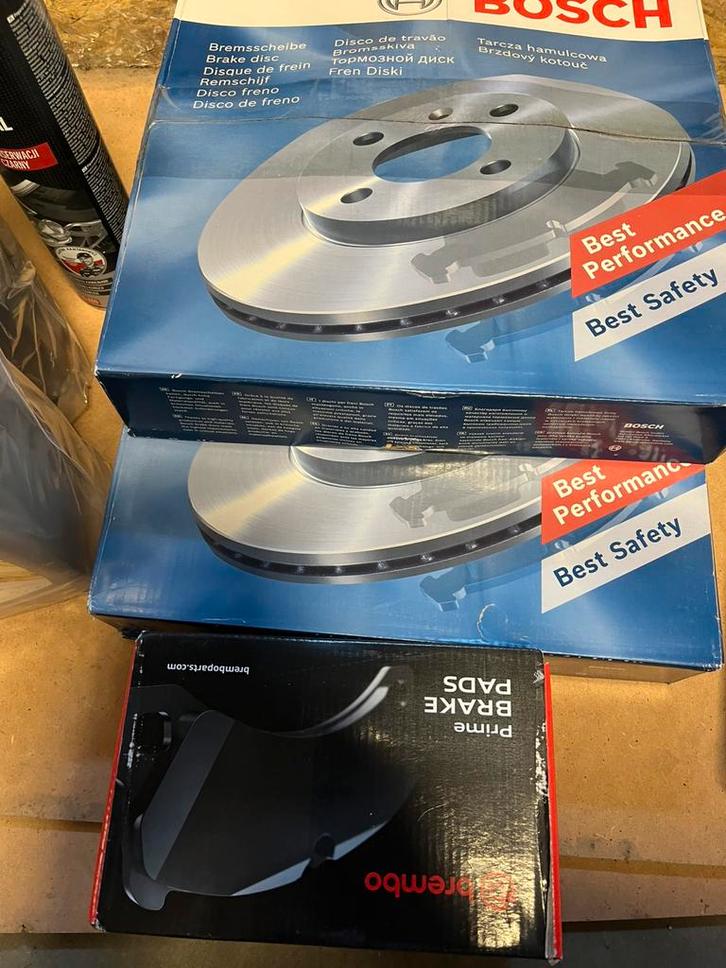 Volvo xc 60 disques avant & plaquettes,Filtre KN …., Autos : Pièces & Accessoires, Freins & Transmission, Volvo, Enlèvement