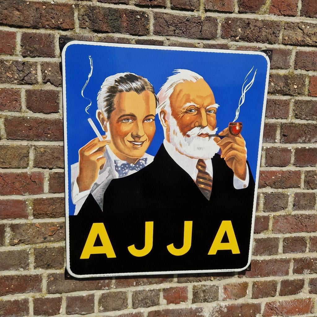 Emaille Ajja 1953, Collections, Enlèvement