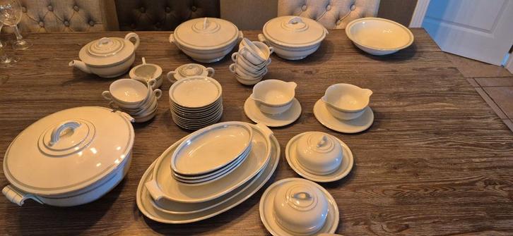 Servies set, Maison & Meubles, Cuisine | Vaisselle, Comme neuf, Service complet, Autres styles, Céramique, Enlèvement