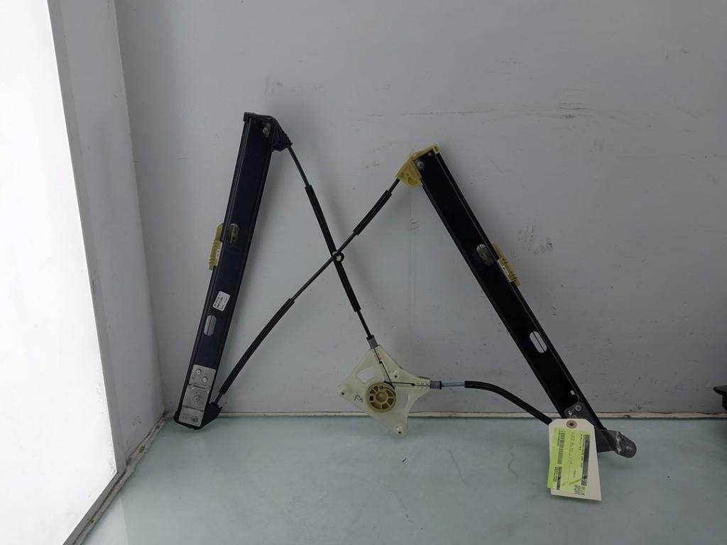 VITRE MECANISME AVANT GAUCHE Volkswagen Polo VI (AW1), Dhr. J. Ham, Volkswagen, Administratie@autoham.nl, Utilisé