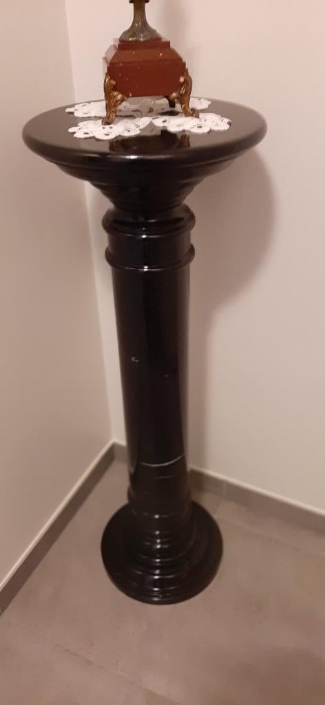 marmeren zuil, Ophalen, Zo goed als nieuw