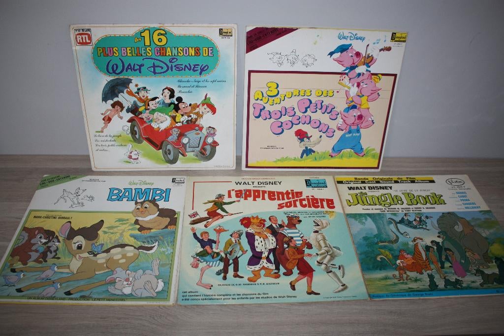 Lot v 5 oude Franstalige Disney langspeelplaten., Ophalen of Verzenden, Overige figuren, Gebruikt, Overige typen