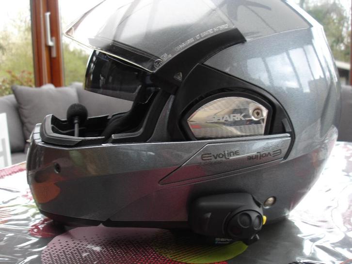 CASQUE SHARK EVOLINE RADIO ET TELEPHONIE L PARFAIT ETAT, Motos, Vêtements | Casques de moto, Femmes, Hommes, Casque intégral, L