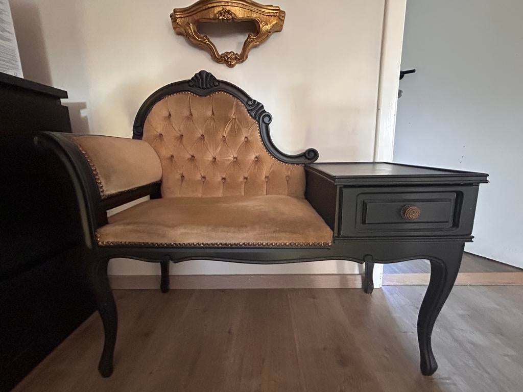 Oud telefoonbankje, Ophalen