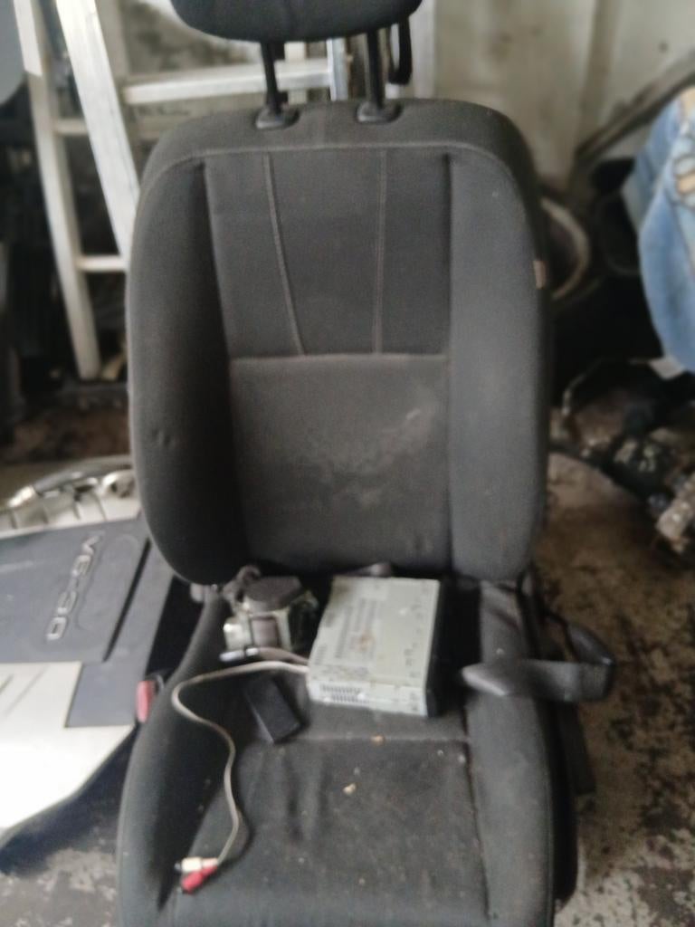 Pieces renault megane