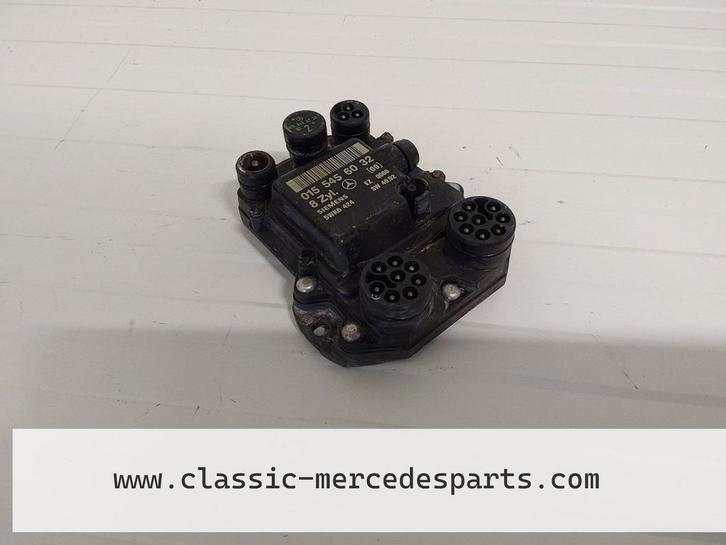 ontstekingsmodule Mercedes v8 400 / 420 0155456032, Autos : Pièces & Accessoires, Électronique & Câbles, Utilisé, Enlèvement ou Envoi