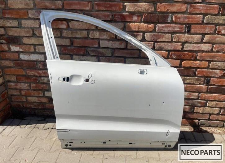 VOLVO XC 60 DEUR POTİER DEUREN PORTIEREN ALLE KLEUREN, Autos : Pièces & Accessoires, Carrosserie & Tôlerie, Haillon arrière, Volvo