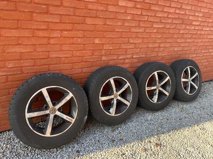 Aluminium velgen VW T5 & T6, Auto-onderdelen, Banden en Velgen, Velg(en), Zomerbanden, 16 inch, 215 mm, Bestelwagen, Gebruikt