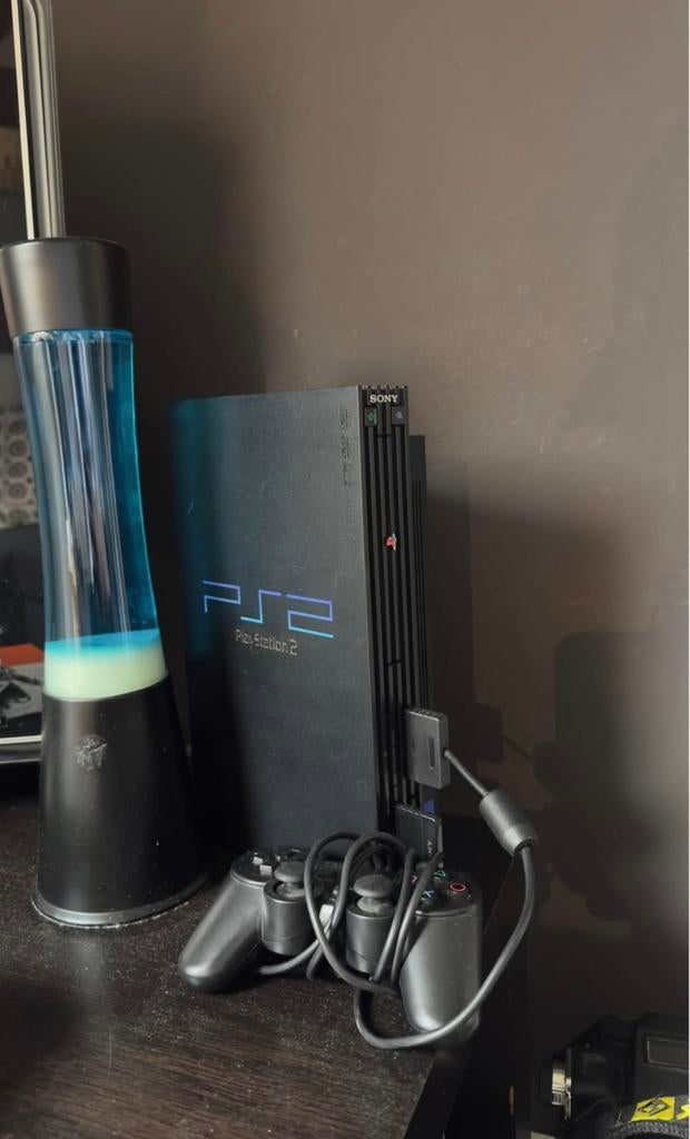 Ps2 met verschilende games, Games en Spelcomputers, Spelcomputers | Sony PlayStation 2, Zo goed als nieuw, Ophalen