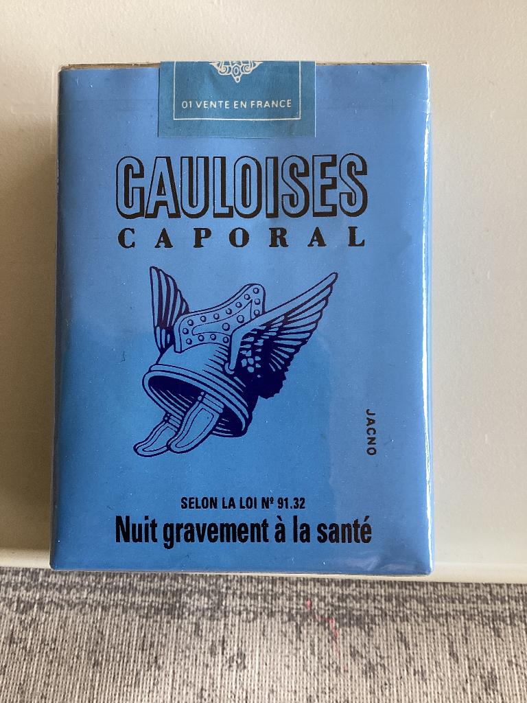 Oud pakje sigaretten (Frans) gauloises caporal, Collections, Articles de fumeurs, Briquets & Boîtes d'allumettes, Enlèvement, Neuf