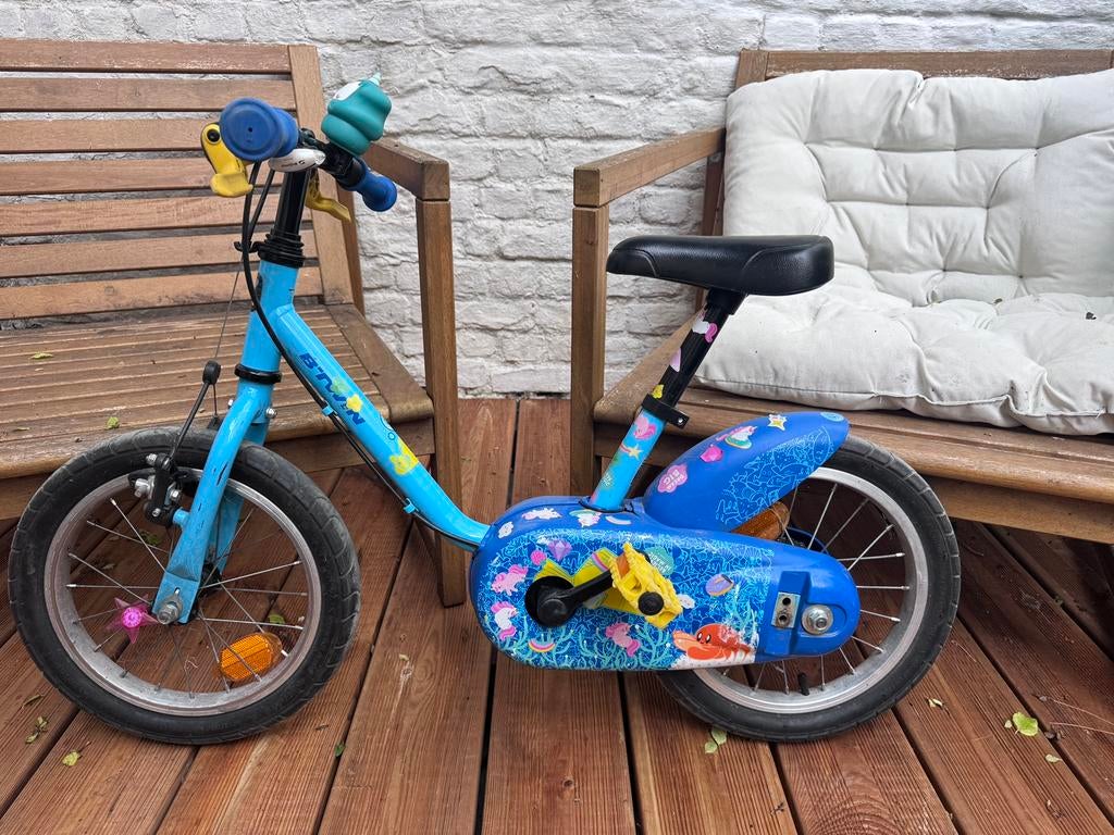 Vélo enfant B'TWIN 14 pouces - Thème "Océan & Licornes", Fietsen en Brommers, Fietsen | Kinderfietsjes, Zo goed als nieuw, Zijwieltjes