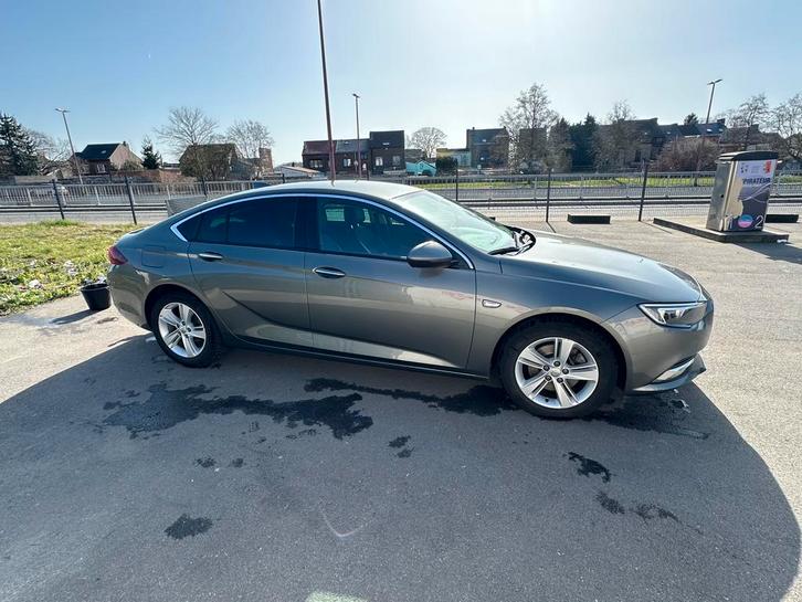 Vend ou echange Opel insgina grand sport boîte automatique, Autos, Opel, Particulier, Insignia, Diesel, Euro 6, Berline, 5 portes