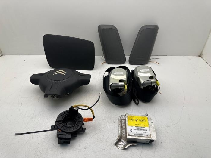 Kit + module airbag d'un Citroen C1, Autos : Pièces & Accessoires, Électronique & Câbles, Citroën, Utilisé, 3 mois de garantie