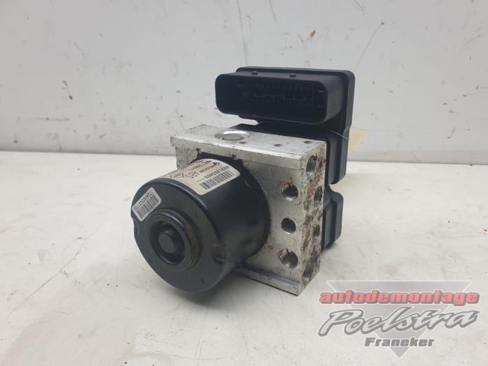 ABS Pomp van een Renault Clio, Gebruikt, -, Renault, -