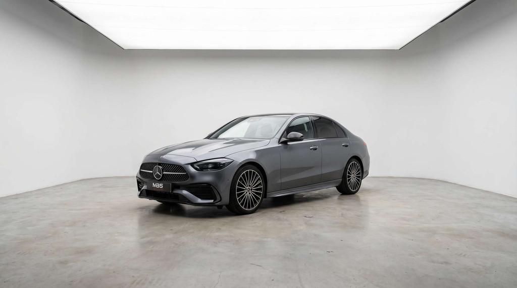 Mercedes-Benz C-Klasse 180 * PACK AMG* TOIT PANO* LED* CARPL, 4 deurs, Gebruikt, Zwart, 4 cilinders