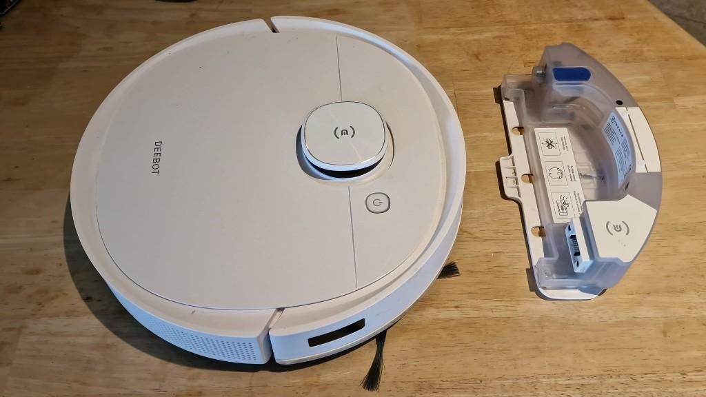 Ecovacs Deebot T9+, Gebruikt, Robotstofzuiger, Minder dan 1200 watt, Ophalen