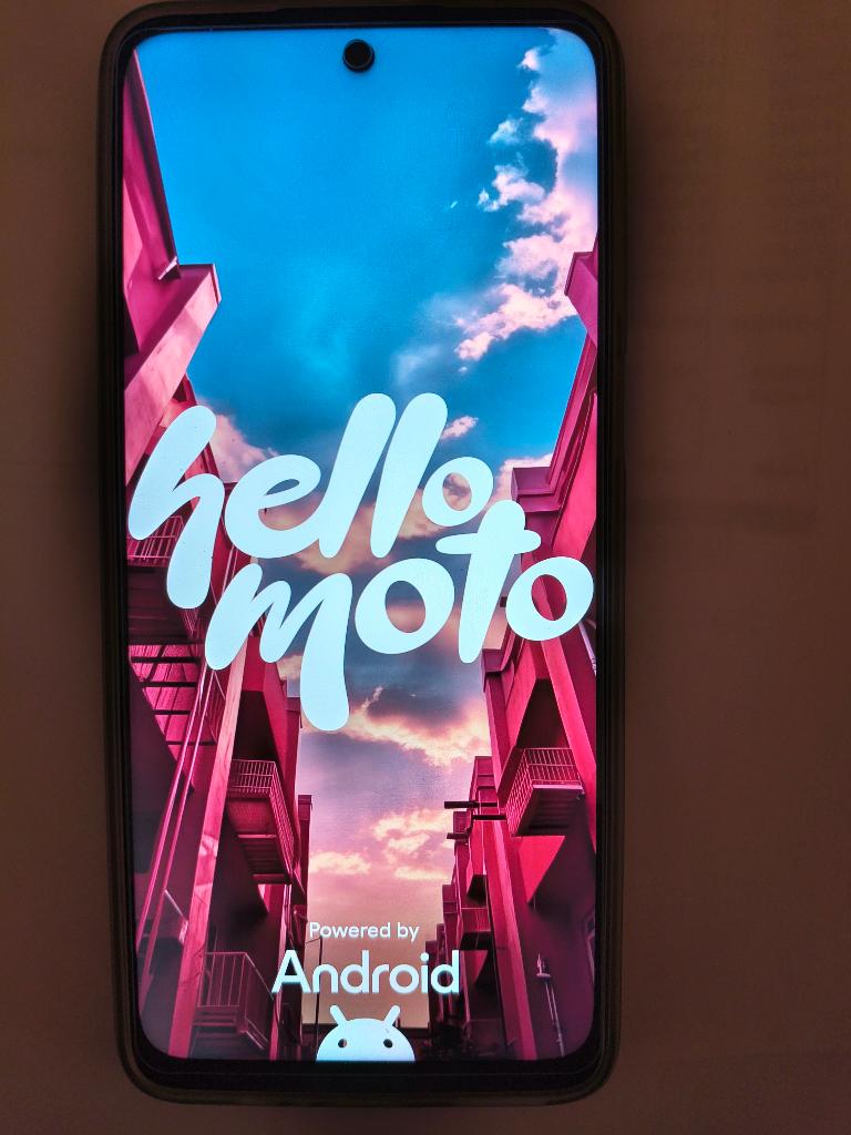 Moto G55 5G Face, doorzichtige achterkant van gehard glas, Overige modellen, Touchscreen, Ophalen of Verzenden, Zo goed als nieuw