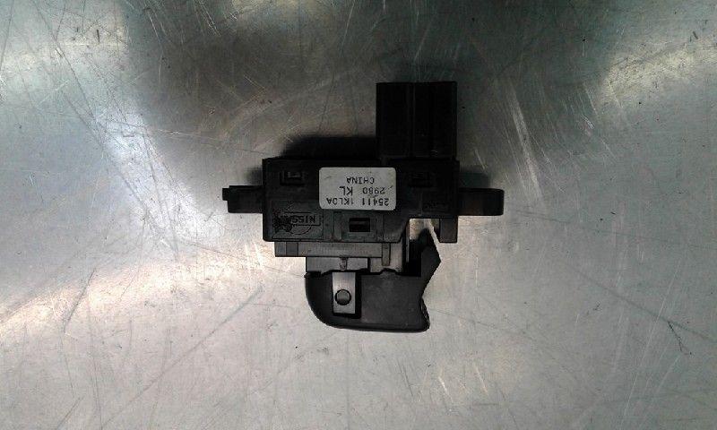 RAAMSCHAKELAAR Nissan Juke (F15) (|254111KLOA|), Gebruikt, Nissan