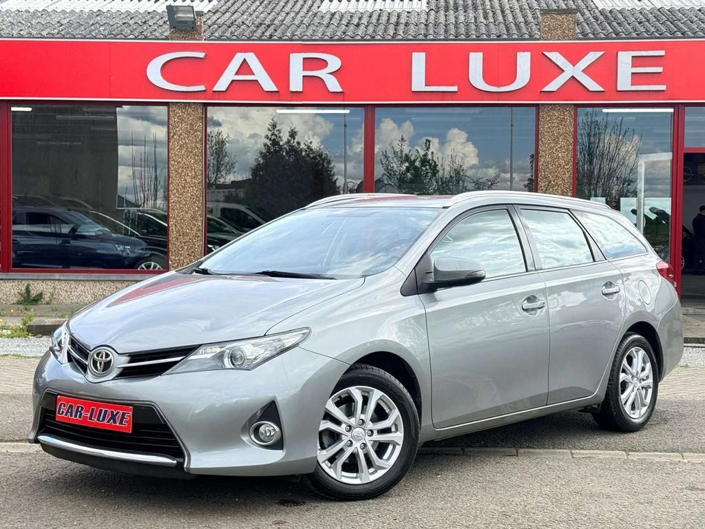 Toyota Auris 1.6i HSD DYNAMIC GRAND GPS CAMERA (bj 2014), Auto's, 1385 kg, Gebruikt, 4 cilinders, Bedrijf