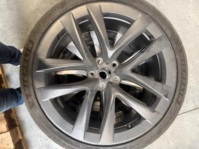 Roue complete (jante + pneu), Neuf, Pneus et Jantes, Pneus été, 21 pouces