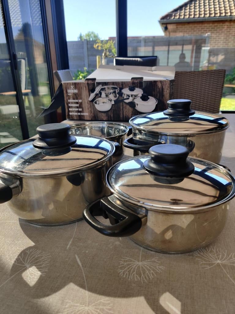 Ensemble d'ustensiles de cuisine 4 pièces trés légère, Enlèvement