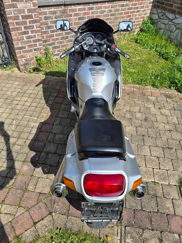 Kawasaki zzr600 2004 70000kms prête à être immatriculée