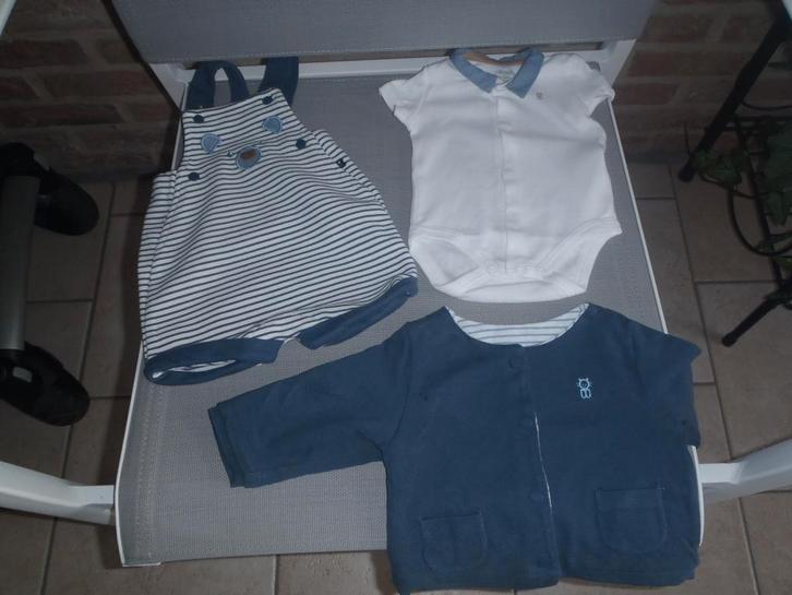 set jumpsuit + sweater body + vest maat 50, Kinderen en Baby's, Babykleding | Maat 50, Zo goed als nieuw, Jongetje, Setje, Ophalen of Verzenden