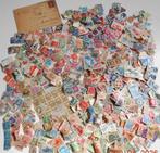 Boite à biscuit 1937 avec timbres divers pays..., Collections, Enlèvement ou Envoi, Utilisé, Biscuits, Autres marques