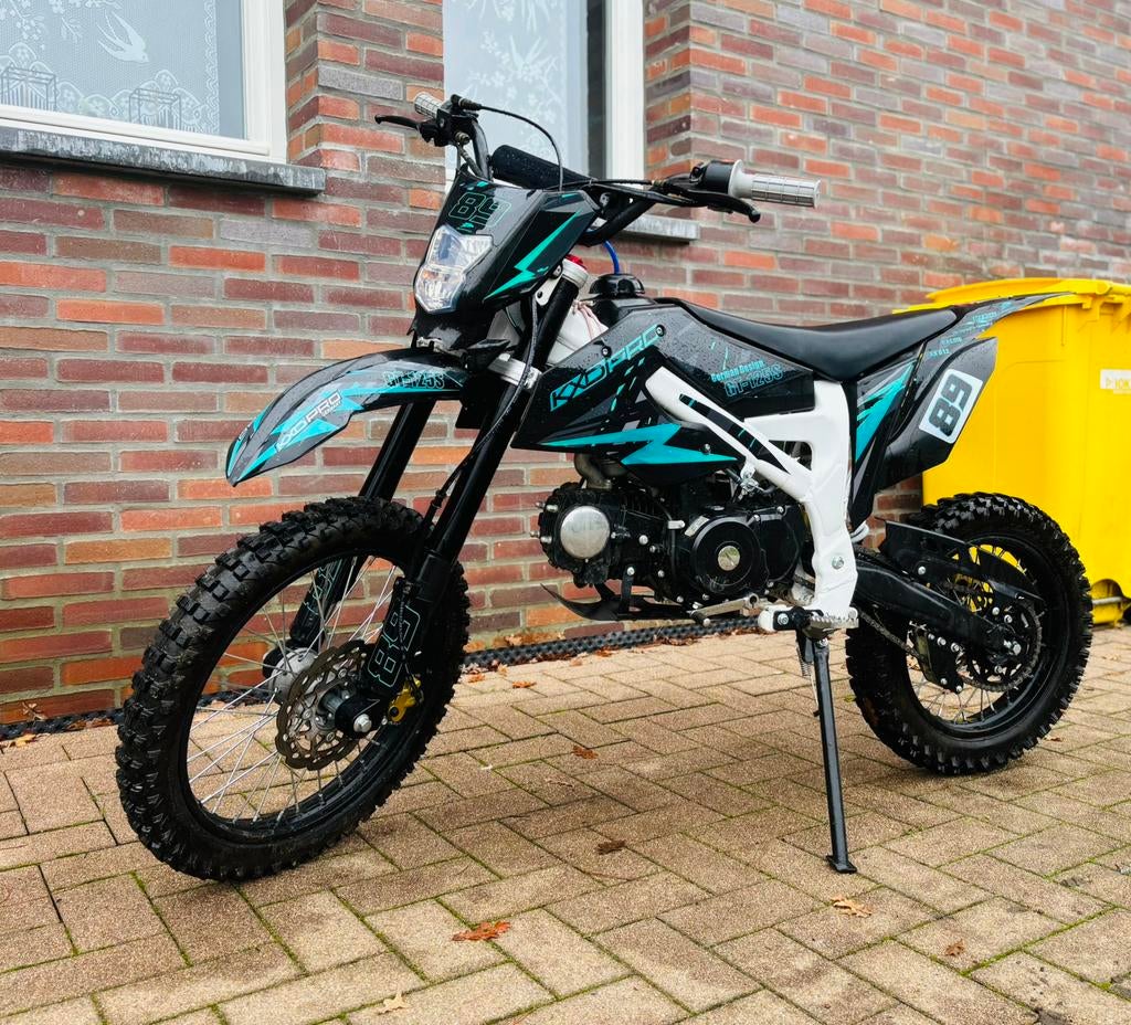 125cc kxd pro, Fietsen en Brommers, Brommers | Crossbrommers, Zo goed als nieuw, Ophalen