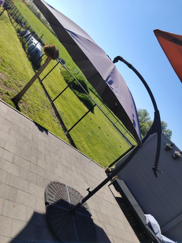 Parasol met voet gratis af te halen, Tuin en Terras, Parasols, Ophalen