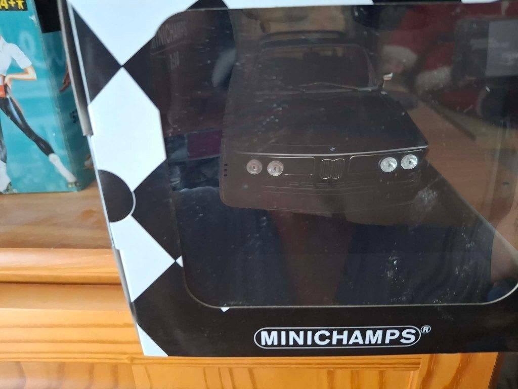 1-18é  serie special que 444 exemplaire minichamps bmw3.0 cs, Hobby en Vrije tijd, Ophalen of Verzenden, Nieuw, Auto, MiniChamps