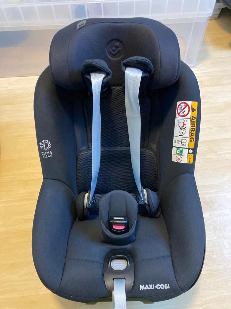 Autostoel Maxi Cosi met isofix, Ophalen, Zo goed als nieuw, Isofix, Slaapstand